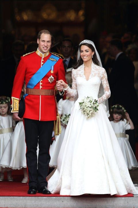 hbz-royal-family-2011-prince-william-duchess-of-cambridge-kate-middleton-gettyimages-113266498