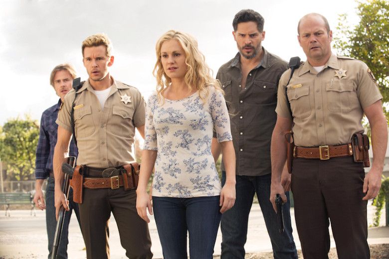 true-blood-season-7-anna-paquin-joe-manganiello-2