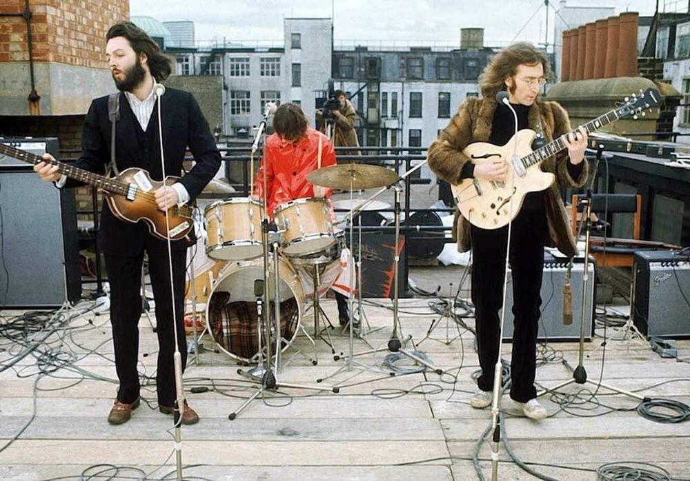 The Beatles' Rooftop Concert in 1969 (2)
