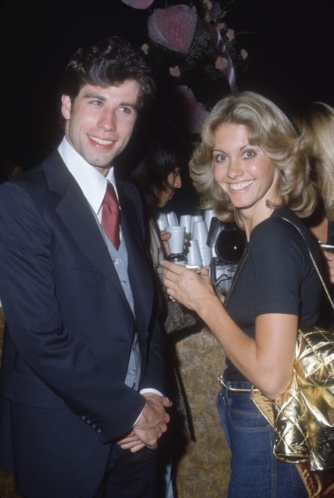 fcdf205a8a2a19c853e437ca9f173676--s-hair-olivia-newton-john