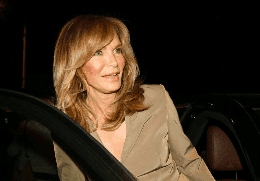 jaclyn smith- car