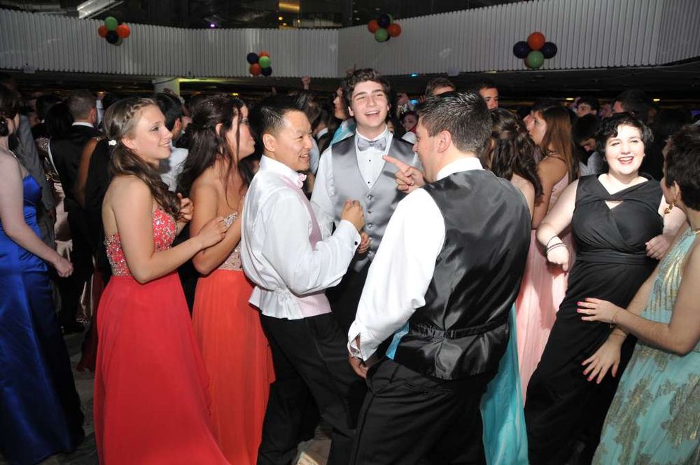 prom 16