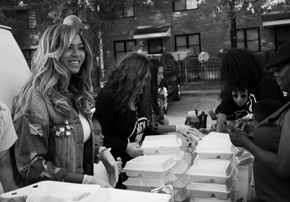 Beyonce and the BeyGOOD foundation helping people in need in Texas after Hurricane Harvey.